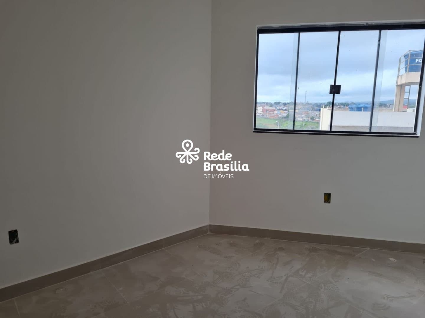 Imagem da propriedade DI419 13