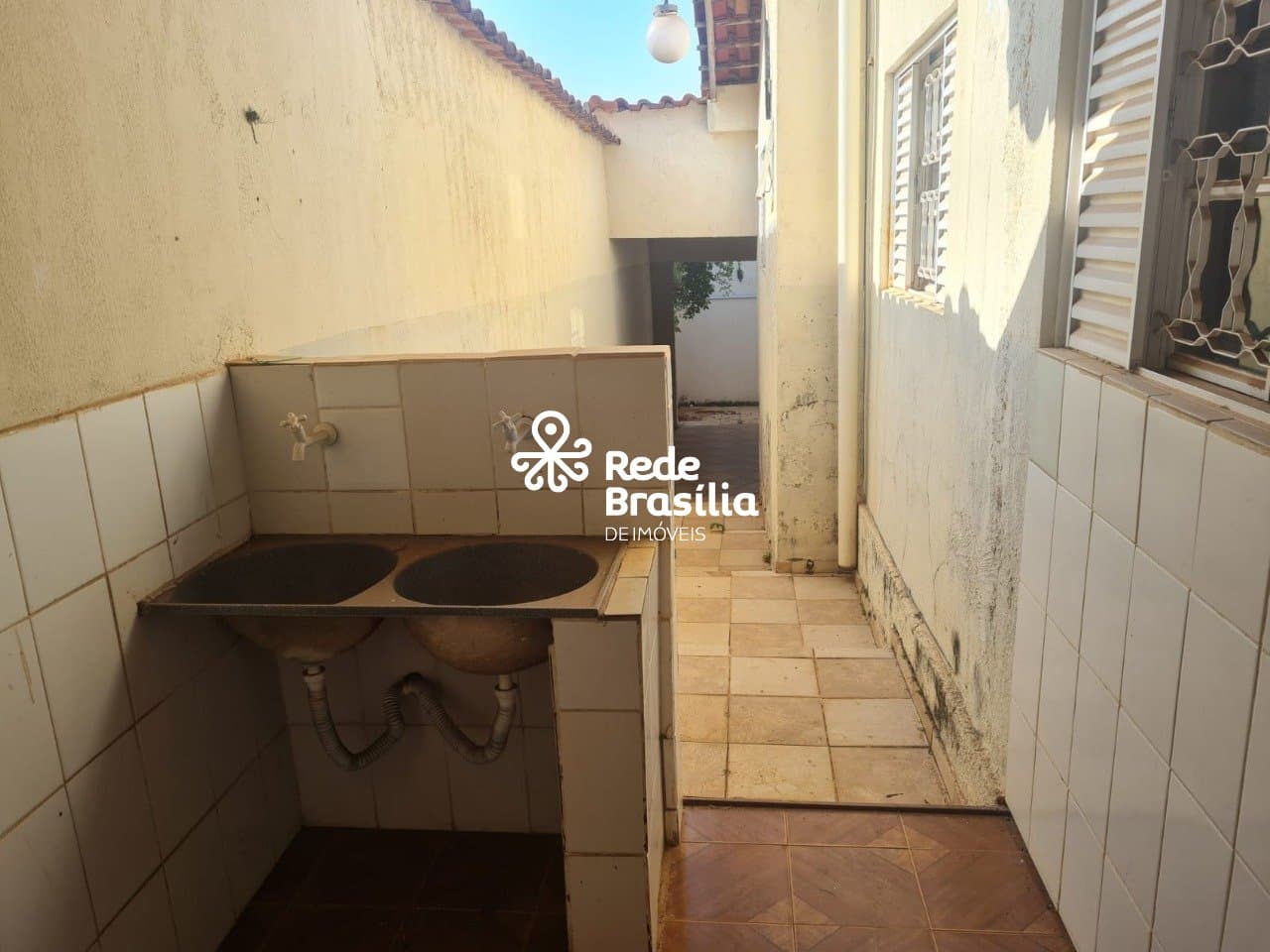 Imagem da propriedade DI768 12
