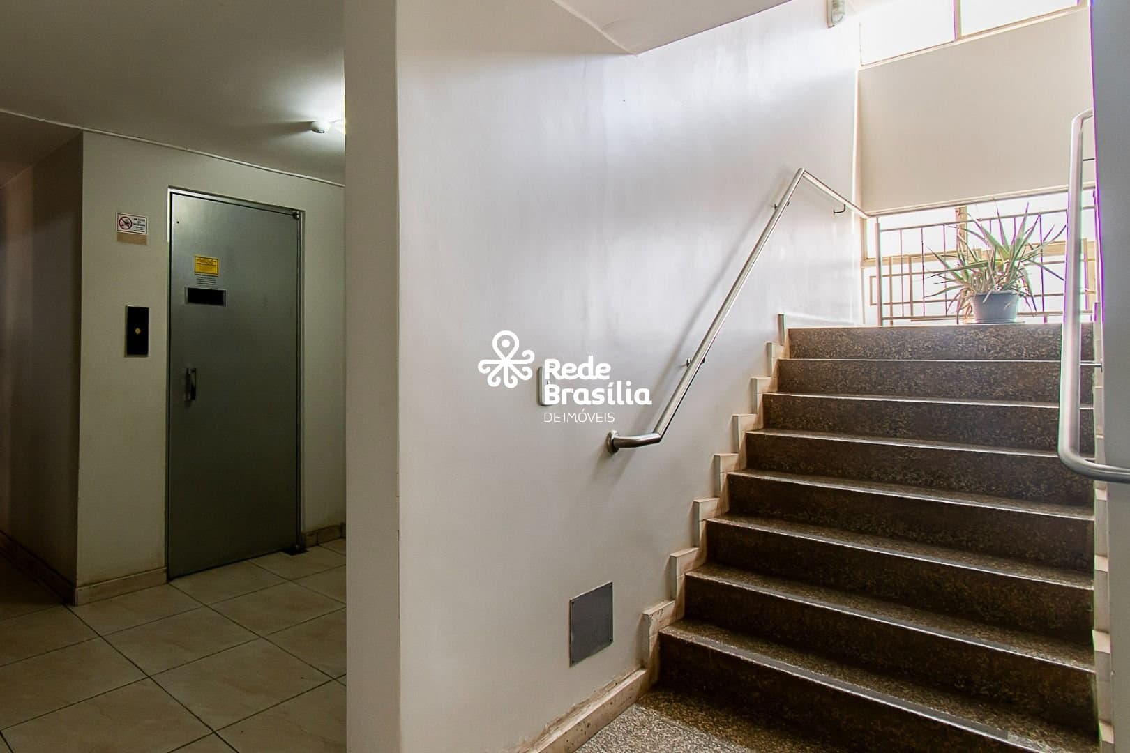 Imagem da propriedade TH26807 28